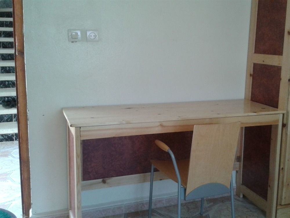 Hotel School Ersat Azrou Luaran gambar